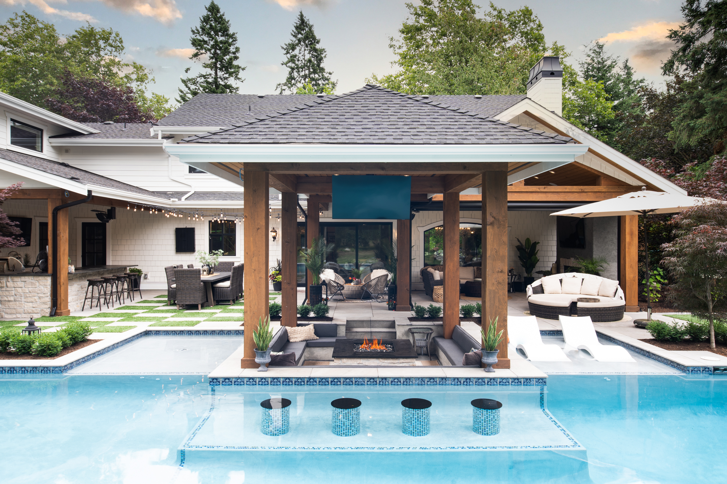 HOMES_TO_HAVENS_171_St-11