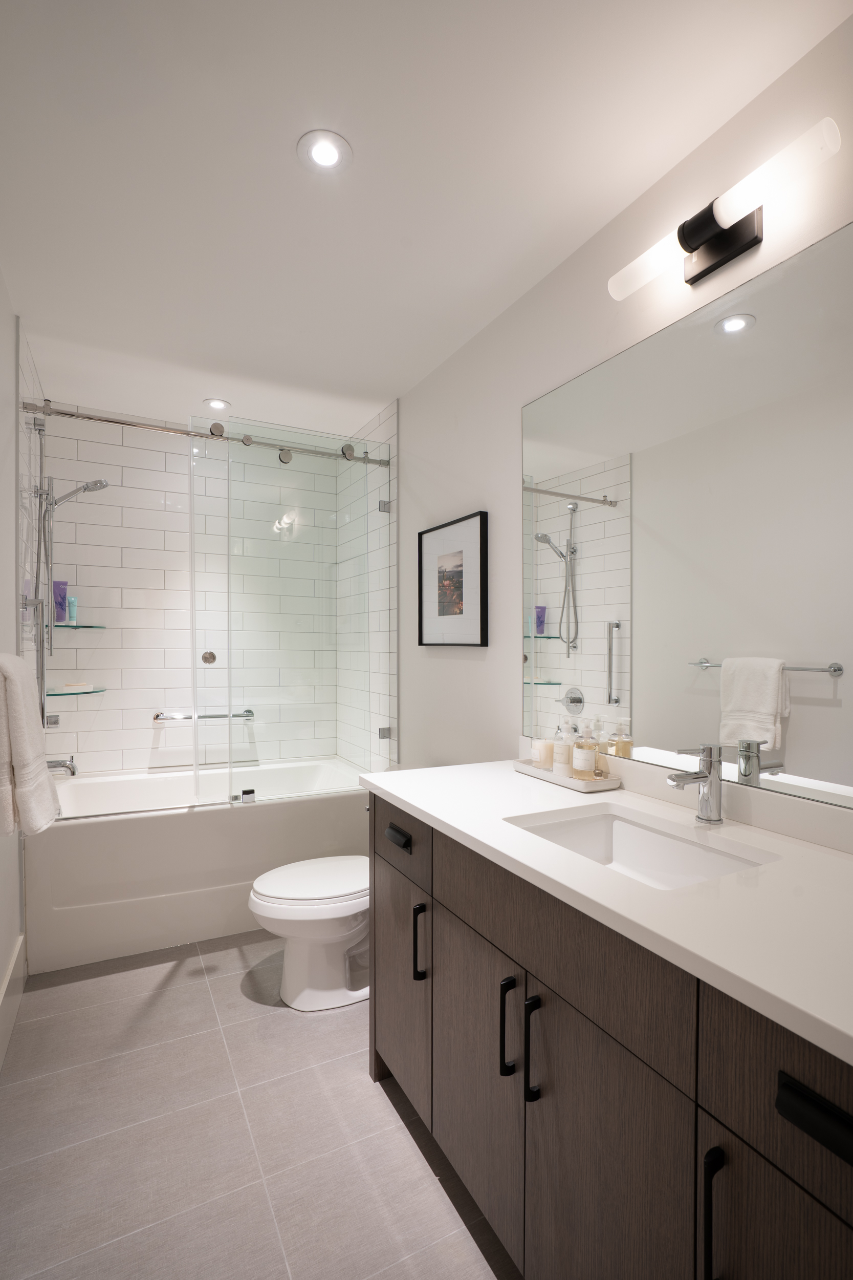 HOMES_TO_HAVENS_88_AVE-2