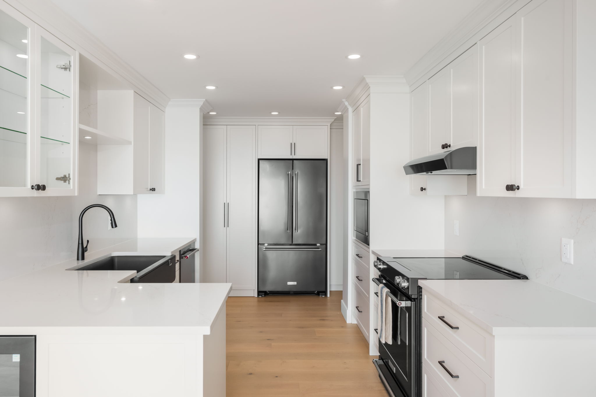 12-web-or-mls-503 - 15025 Victoria -012