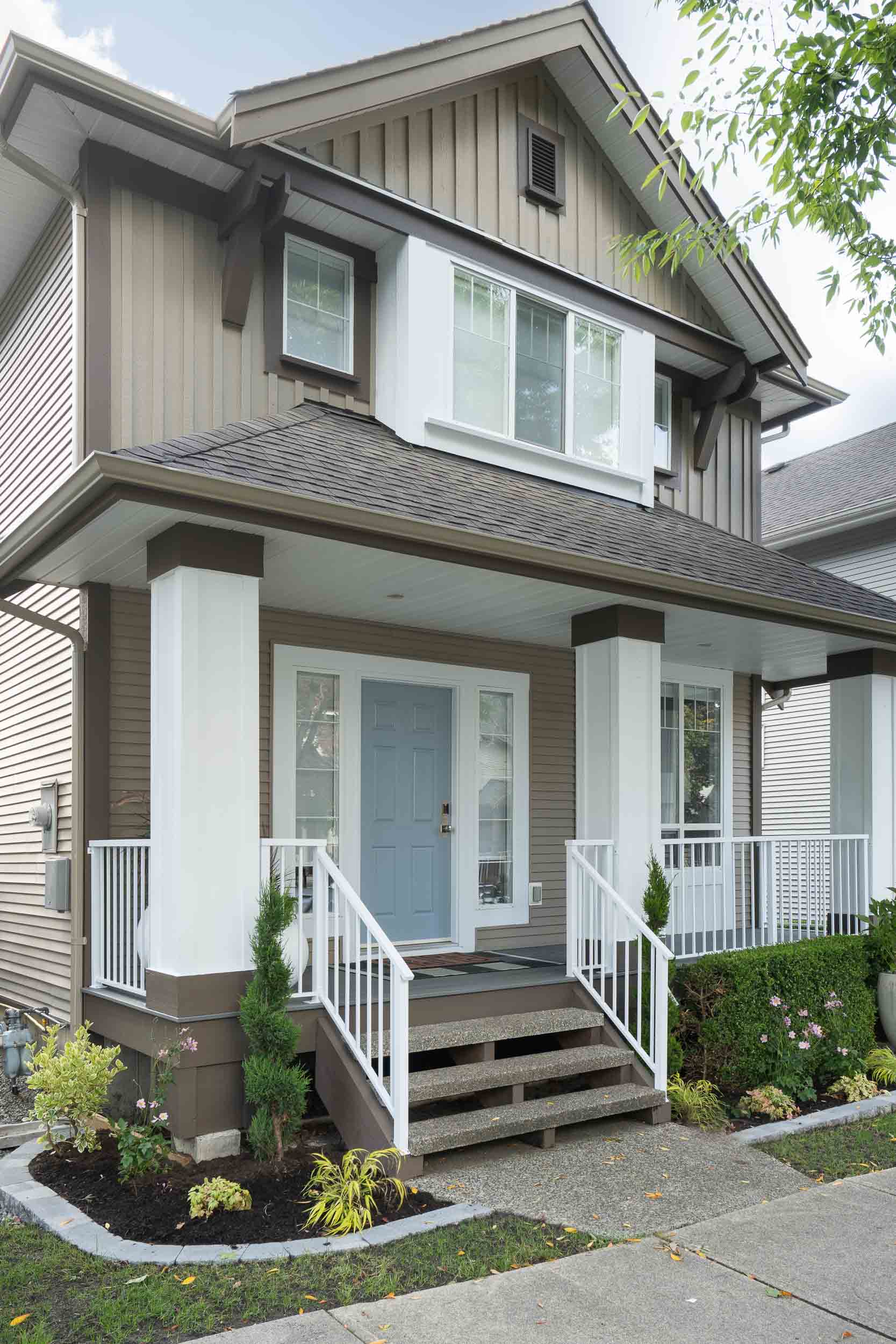 HOMESTOHAVENS_19042_69A_Ave-28