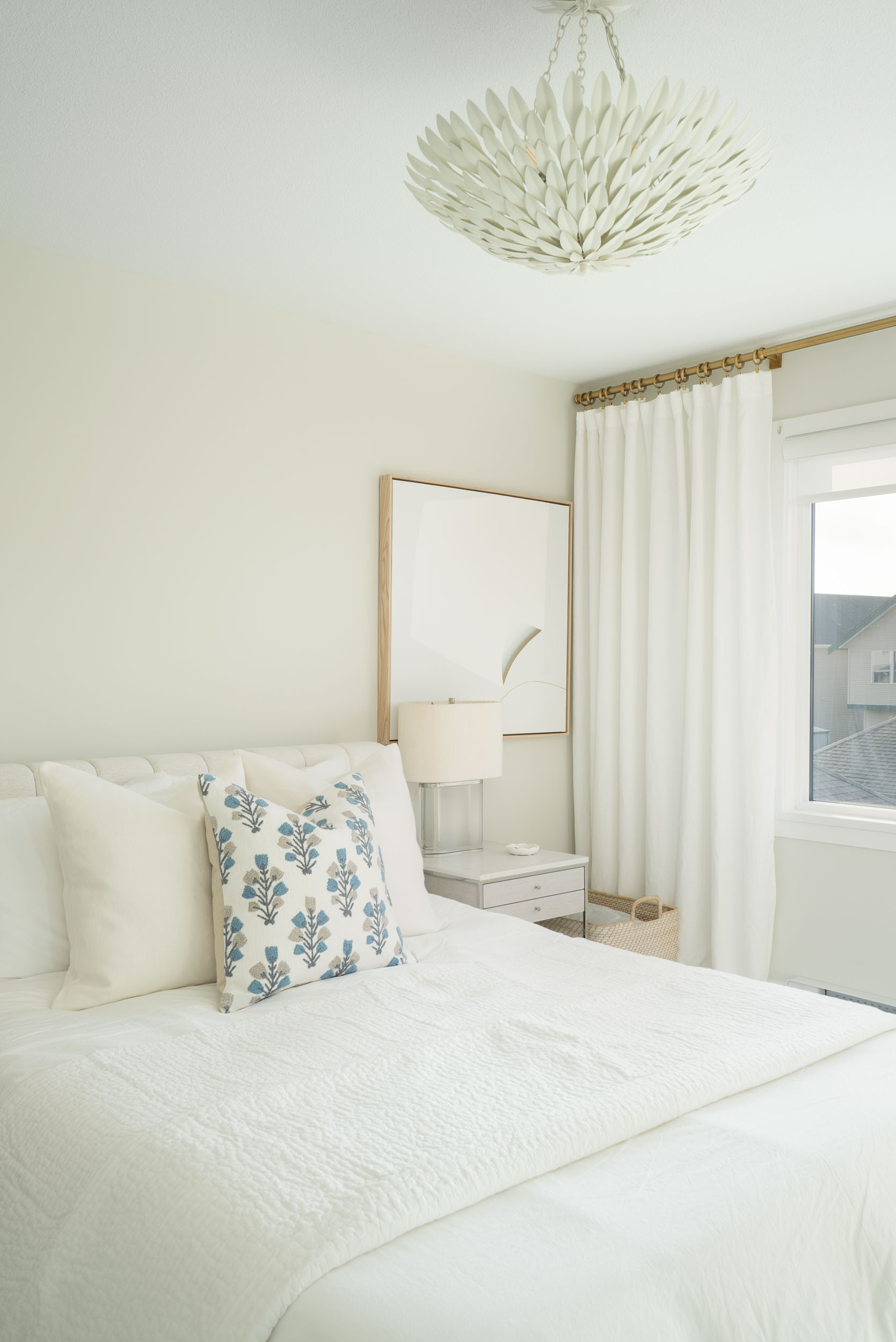 HOMESTOHAVENS_19042_69A_Ave-4